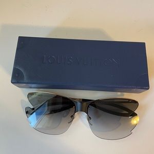 Authentic LV Bohemian Vuittony Square Sunglasses bought in Yorkdale Toronto BNIB